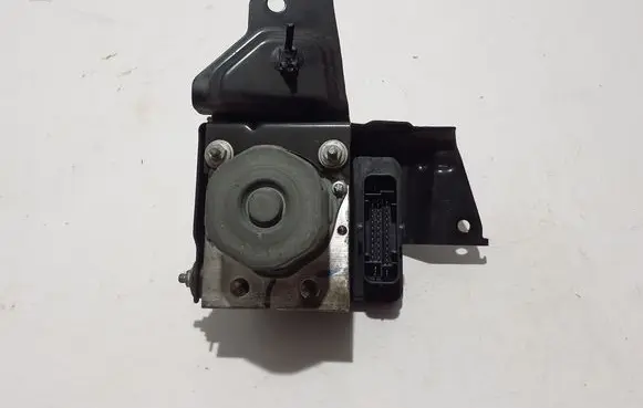 Nissan Qashqai ABS Pump 47660HP20E