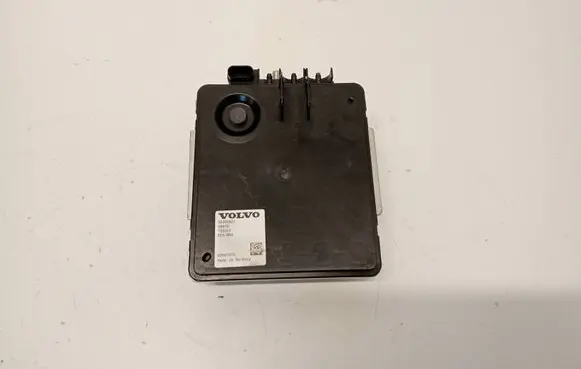 Volvo XC60 Voltage converter/converter module 32300621 02021072 192517