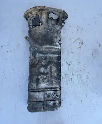 Mercedes-Benz E W211 Oil sump R6480140302