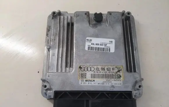 Audi A5 8T 8F Engine control unit/module 03L906022NP