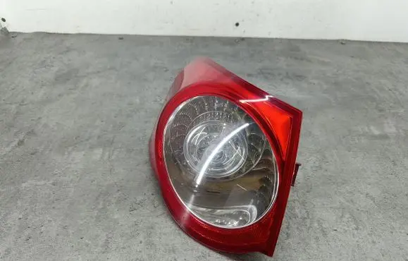 Volkswagen PASSAT B6 Rear/tail lights 3C9945095