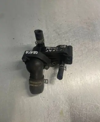 Ford Focus Thermostat/thermostat housing 2Z4Q8594