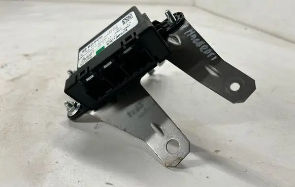 Maserati Ghibli Parking PDC control unit/module 670100874 0263014115 670106861