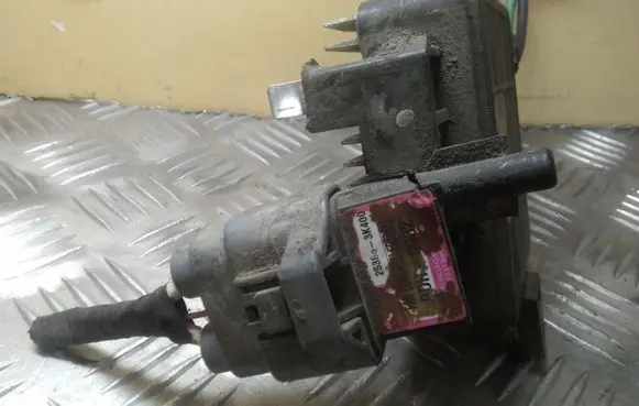 Hyundai Sonata Heater blower motor/fan resistor 253853K400
