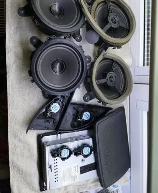 Volvo XC90 Audio system kit 30732824 30755217