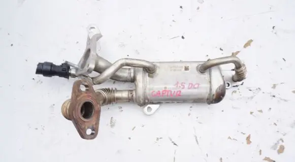 Renault Captur EGR valve cooler 147350364R