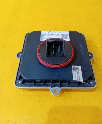 Land Rover Range Rover Sport L494 Voltage converter/converter module LK7213E005AB