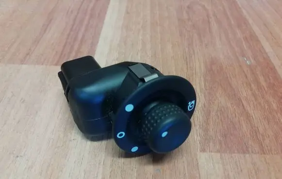 Renault Zoe Wing mirror switch 676533B 8200676533 676533