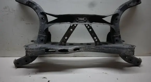 Mazda 3 II Rear subframe 