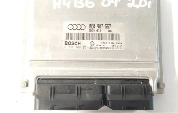 Audi A4 S4 B6 8E 8H Engine control unit/module 8E0907557 26SA7577 206051
