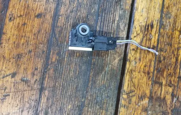Ford Focus Airbag deployment crash/impact sensor AM5T14B342AA 130208200