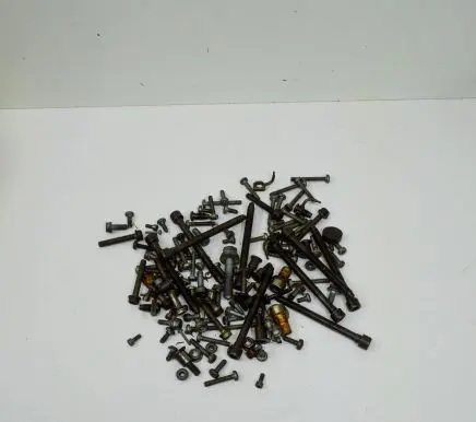 Audi A4 S4 B8 8K Nuts/bolts 