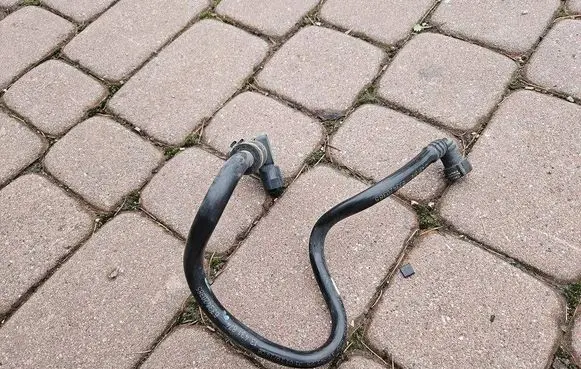 Opel Corsa E Vacuum line/pipe/hose 13431874
