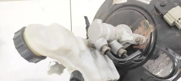 Ford Focus Master brake cylinder