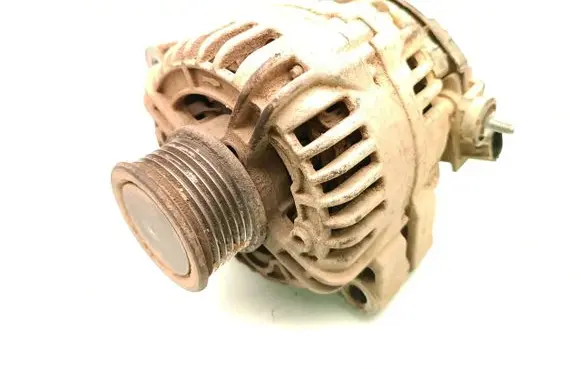 Toyota Hilux (AN10, AN20, AN30) Generator/alternator 27060-0L060 0124315033