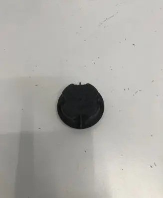 KIA Stonic Headlight/headlamp dust cover