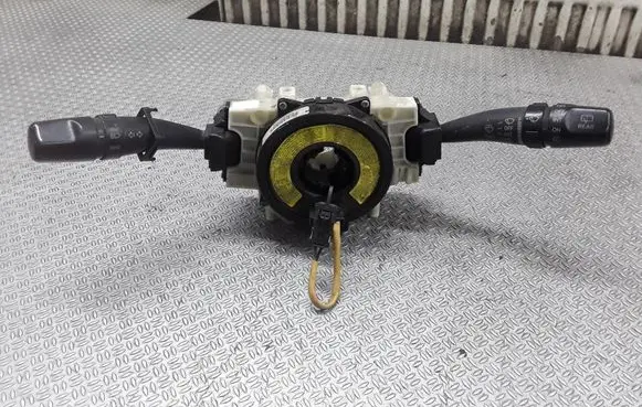 Hyundai Santa Fe Wiper turn signal indicator stalk/switch