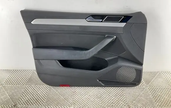 Volkswagen PASSAT B8 Front door card panel trim 3G2867011