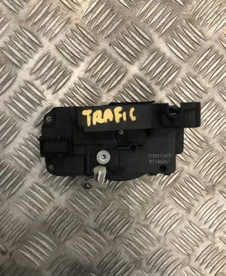 Renault Trafic II (X83) Front door lock 7700311808