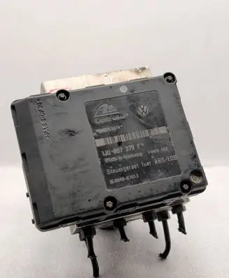Audi A3 S3 8L ABS Pump 1J0907379E
