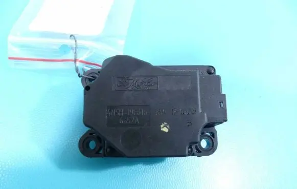 Volvo V40 A/C air flow flap actuator/motor 4N5H-19E616-BA IMPRK1306207