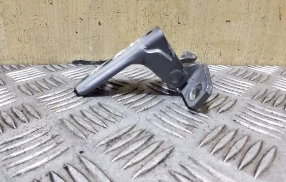 Mitsubishi ASX Front door upper hinge