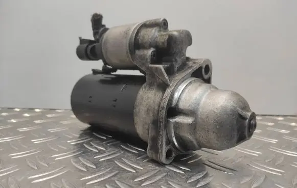 Audi A6 S6 C6 4F Starter motor 059911024 20070129 0001109258