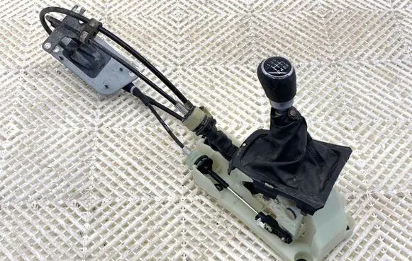 Suzuki Vitara (LY) Gear shift rod