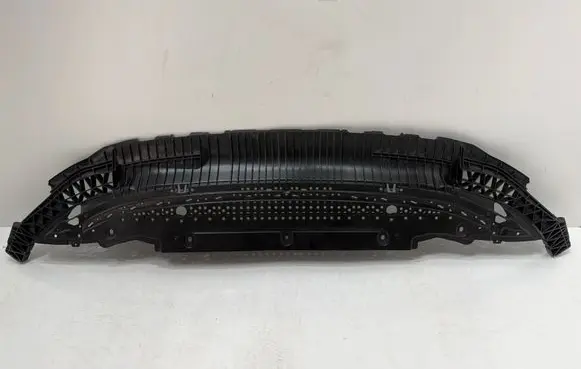 Audi A5 Engine splash shield/under tray 8B3807611A