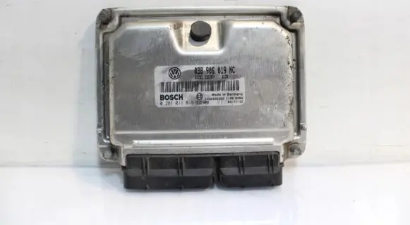 Volkswagen Polo IV 9N3 Engine control unit/module ECU 0281011819