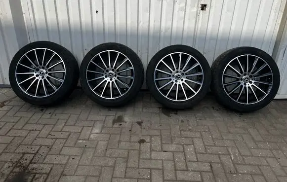 Mercedes-Benz GLC X253 C253 R20 alloy rim A2534011900