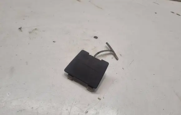 Rear bumper row hook cap/cover
