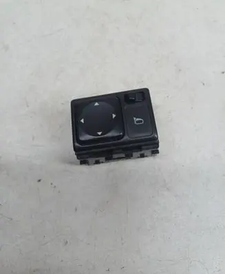 Nissan Murano Z50 Wing mirror switch