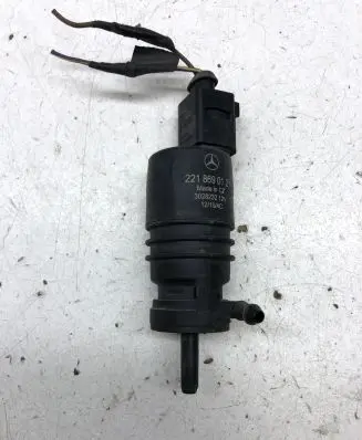 Mercedes-Benz C W204 Windscreen/windshield washer pump 2218690121