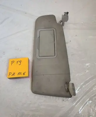 Volkswagen PASSAT B5 Sun visor 3B0857551