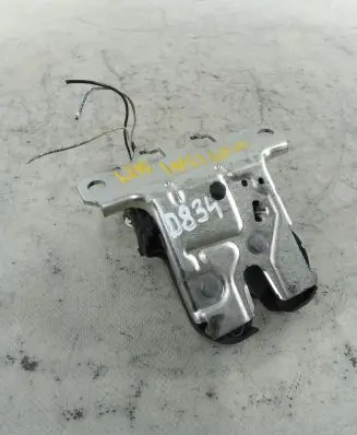 Opel Insignia A Tailgate/trunk/boot lock/catch/latch 13253732