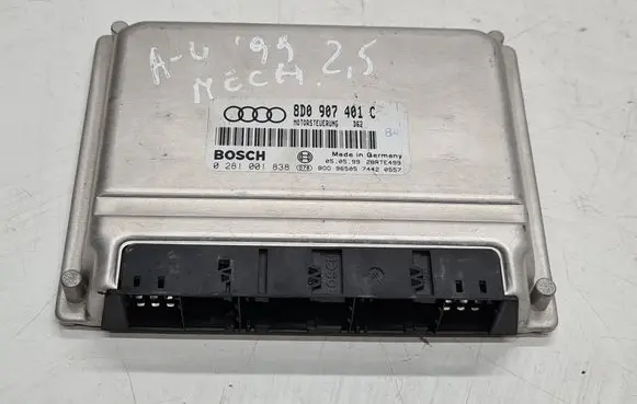 Audi A4 S4 B5 8D Engine control unit/module 8D0907401C 0281001838