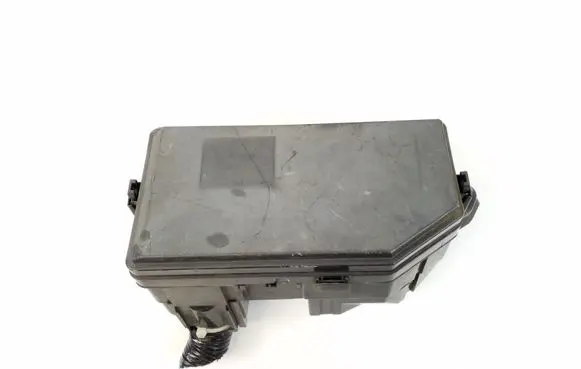 Honda Civic IX Fuse module TV2E010E0