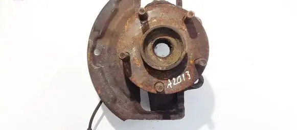 Front wheel hub