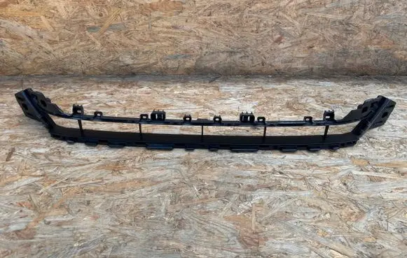 Audi A1 Front bumper lower grill 82A807683A