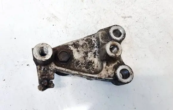 Honda FR-V Engine mounting bracket 20SJD
