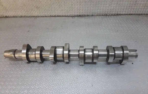 Skoda Octavia Mk2 (1Z) Camshaft 