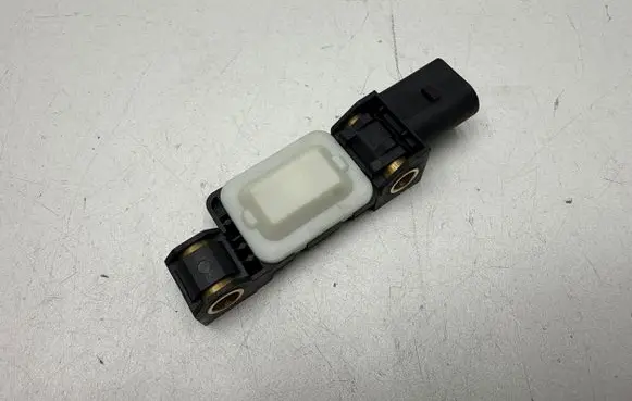 Porsche Cayenne (9PA) Airbag deployment crash/impact sensor 4B0959643E 0232H220YH74