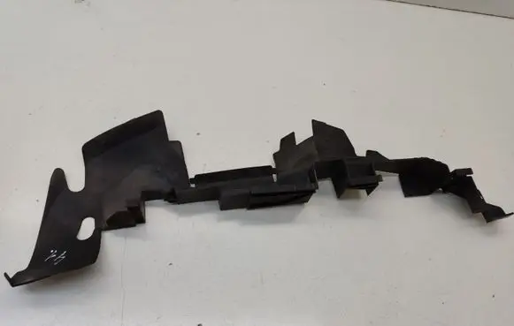 Audi A6 Allroad C5 Radiator trim 4Z7121284C