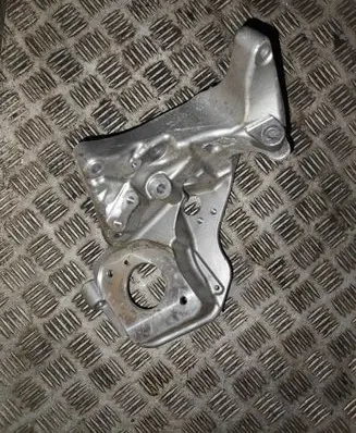 Volvo S90, V90 Generator/alternator bracket 31480996