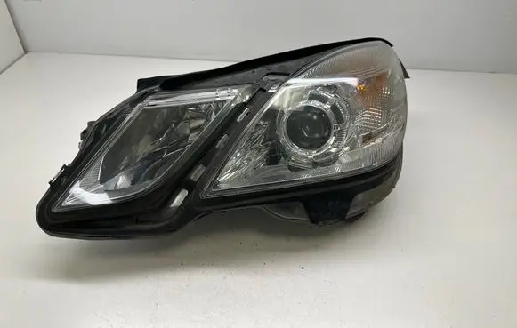 Mercedes-Benz E W212 Headlight/headlamp A2128208161KZ 1EL01080001 16642500