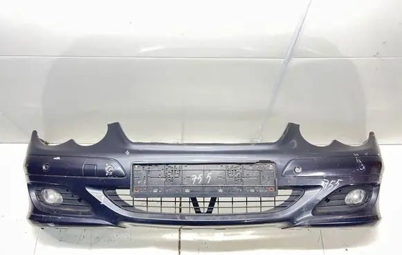 Mercedes-Benz C W203 Front bumper A2038851065