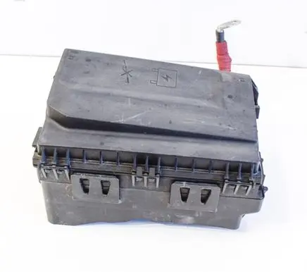 Chevrolet Volt I Fuse box set 1110117AD 22785253