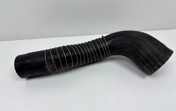 Land Rover Evoque I Intercooler hose/pipe