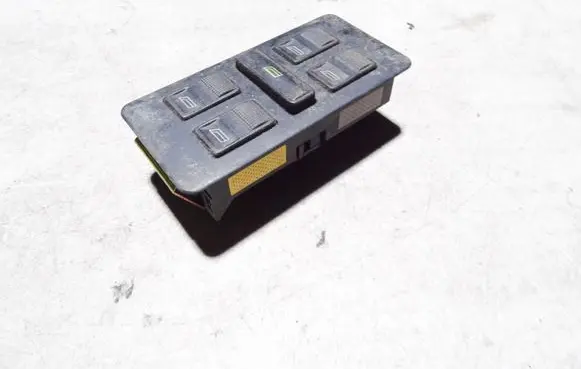 Audi A6 S6 C4 4A Electric window control switch 4A0959521
